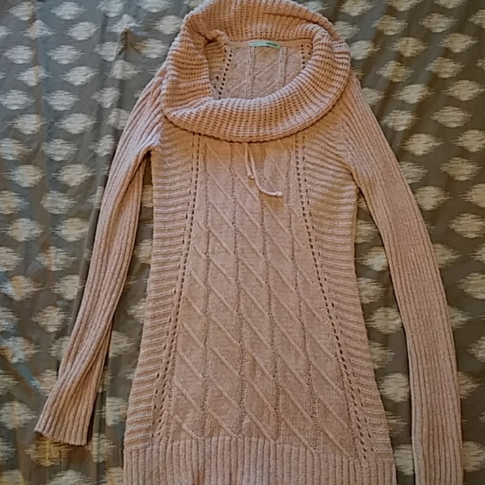 Coal neck sweater